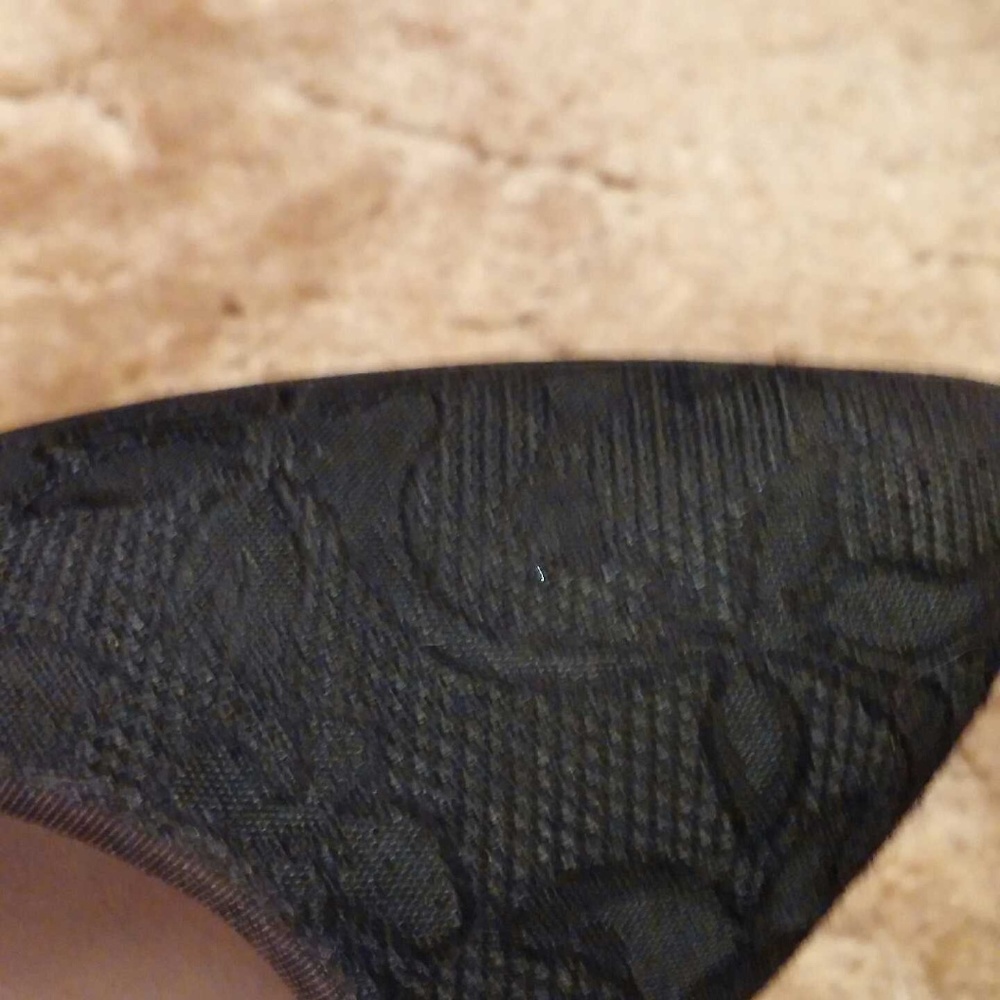 FLORAL PRINT HEELS - Picture 2 of 3